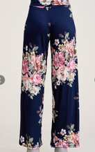 Load image into Gallery viewer, Navy Floral Palazzo pant