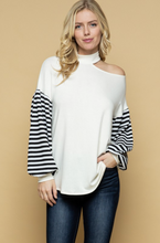 Load image into Gallery viewer, Gemini Long Sleeve Cut Out Top