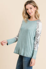 Load image into Gallery viewer, Soft Headlines Long Sleeve Top