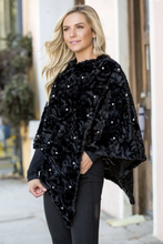 Load image into Gallery viewer, Timeless Beauty Poncho