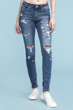 Load image into Gallery viewer, Judy Blue Serape Skinnies