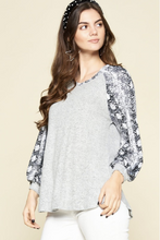 Load image into Gallery viewer, Wild Wonders Balloon Sleeve Top