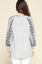 Load image into Gallery viewer, Wild Wonders Balloon Sleeve Top